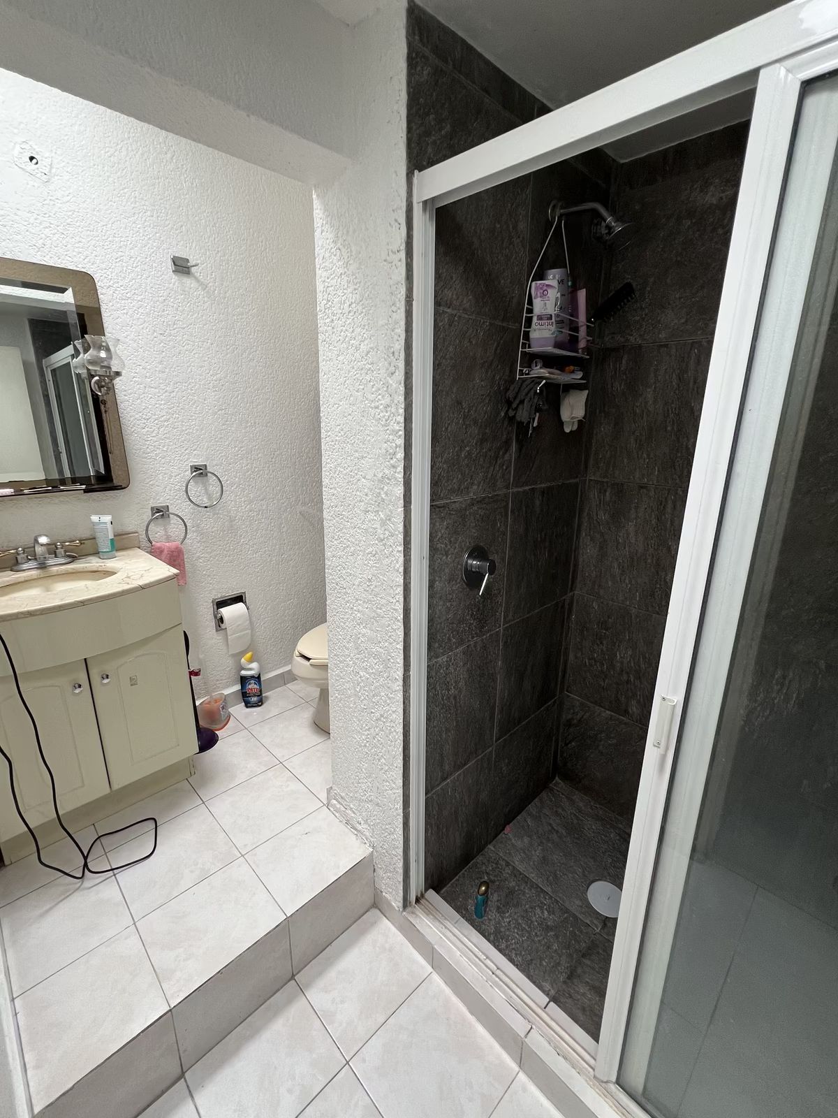 24 de 31: Baño completo