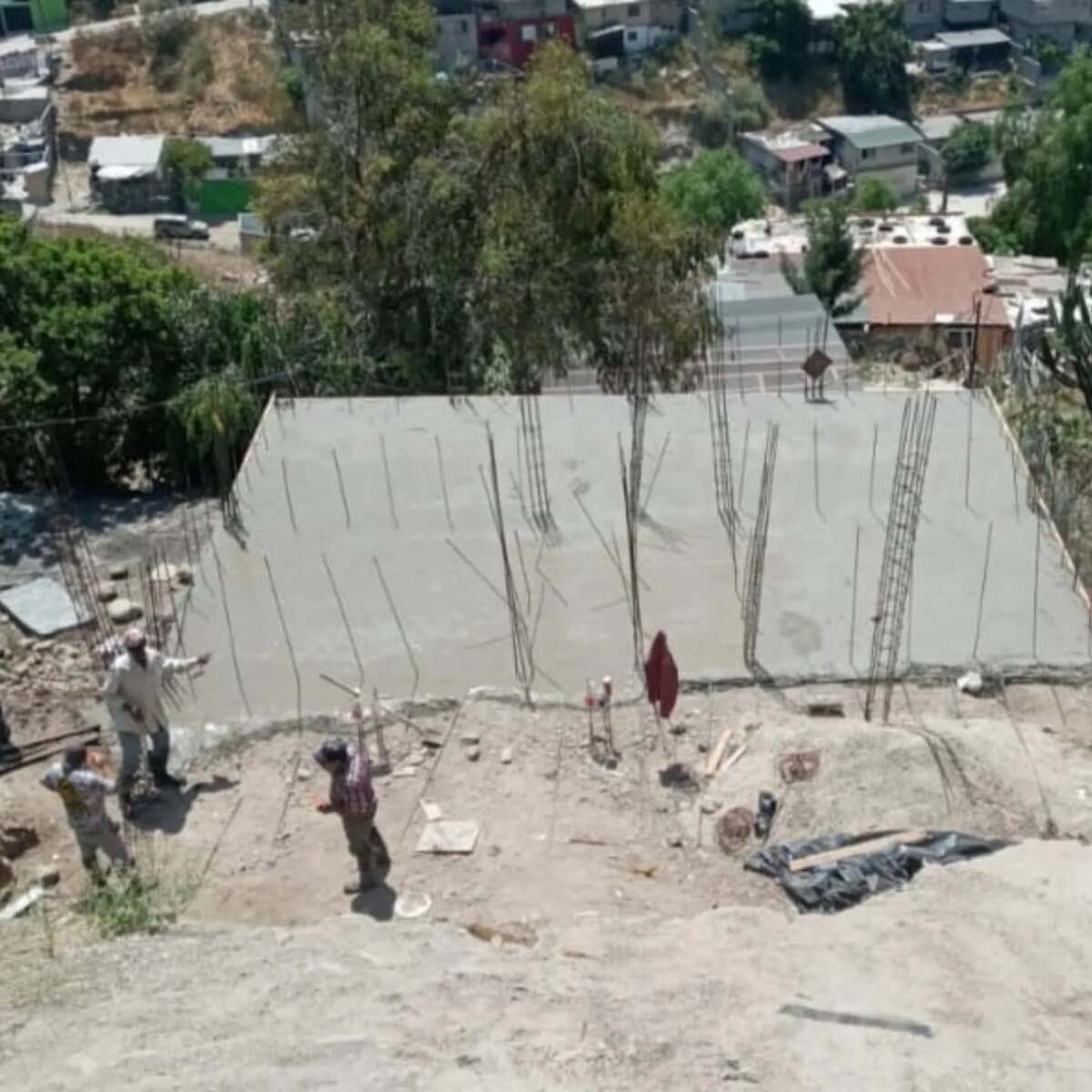 3 de 8