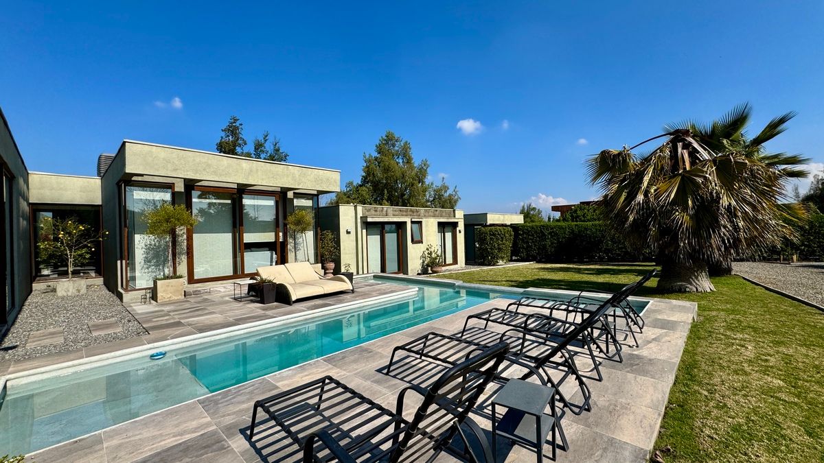 13 de 26: Vista trasera casa