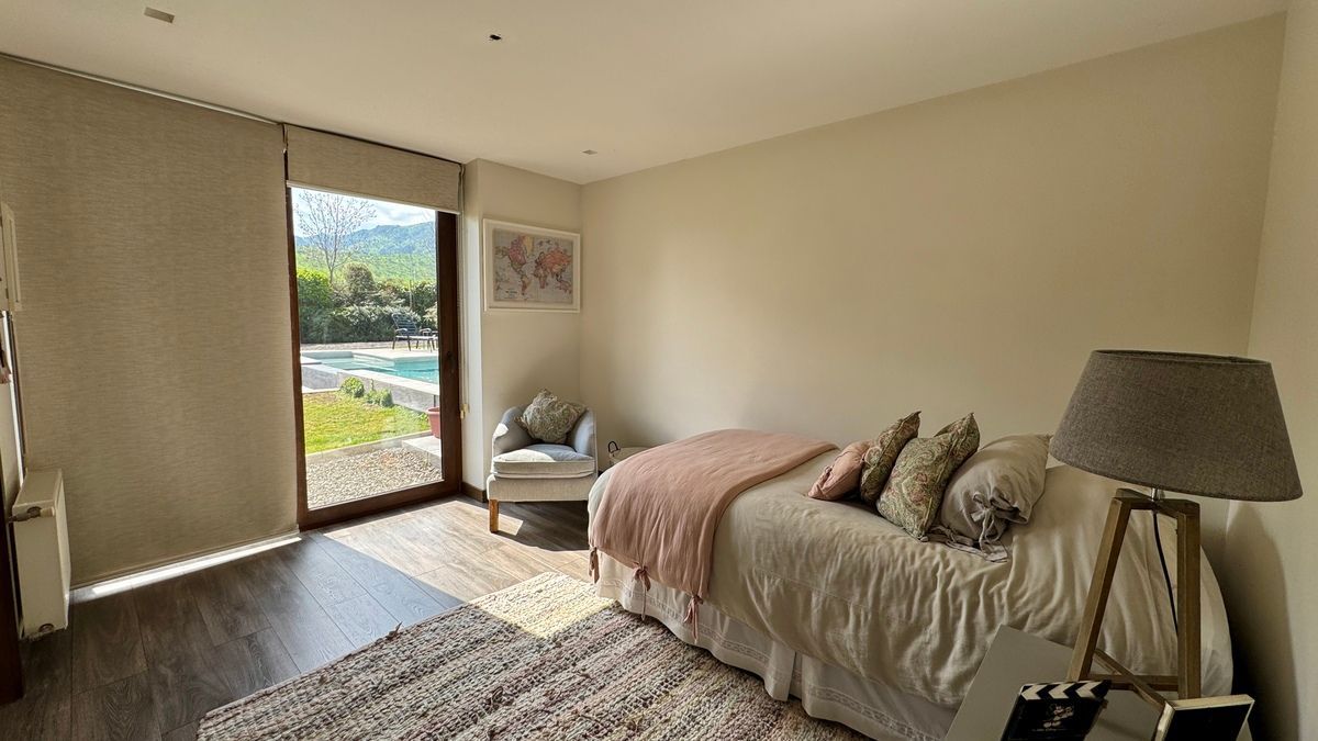 19 de 26: Dormitorio 1