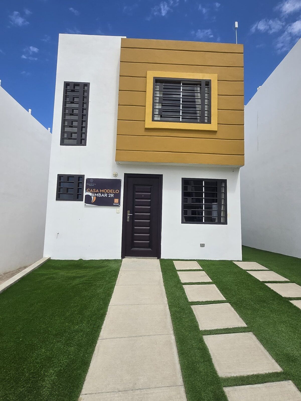 1 de 8: Entrada