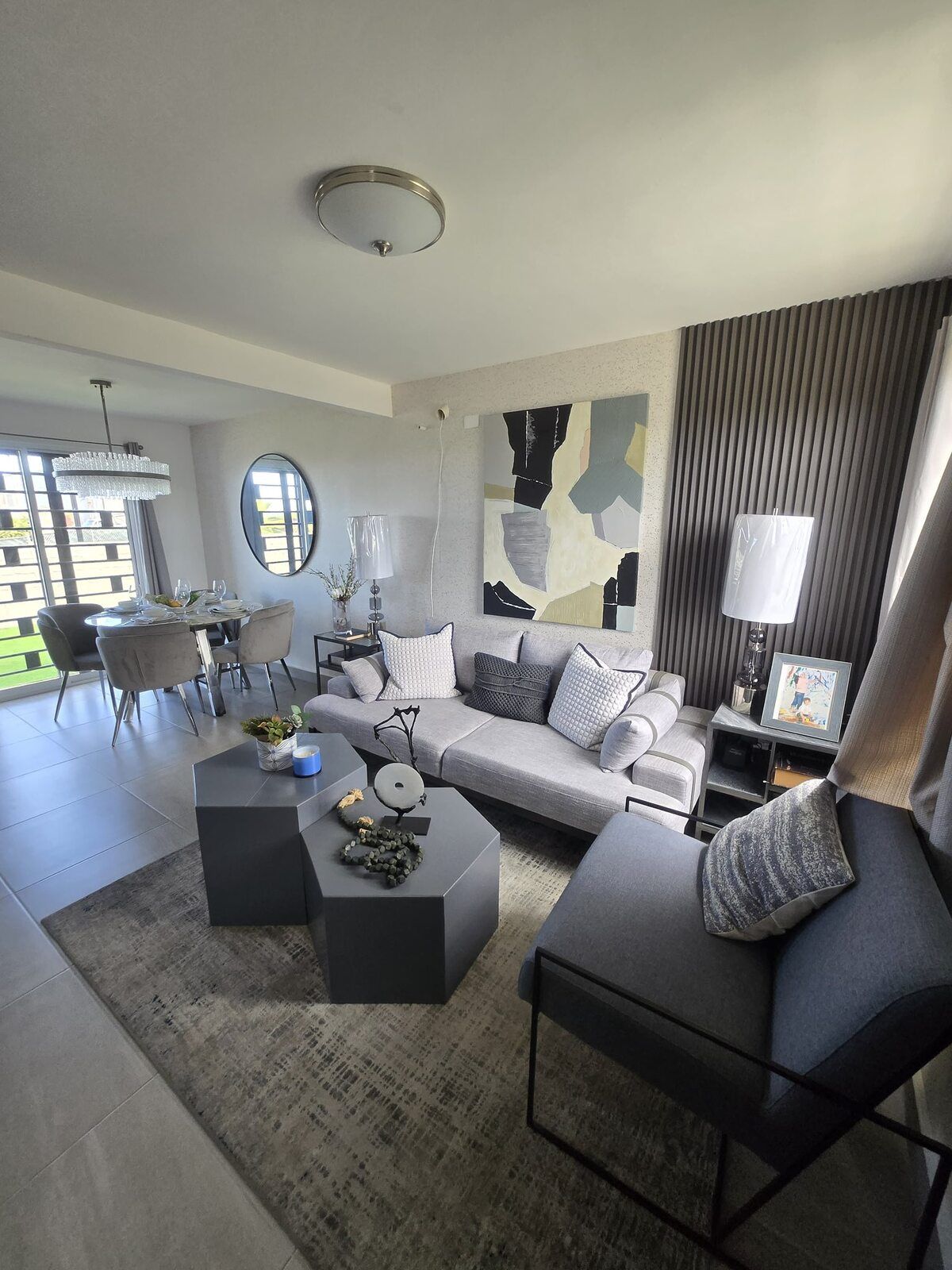 3 de 8: Sala