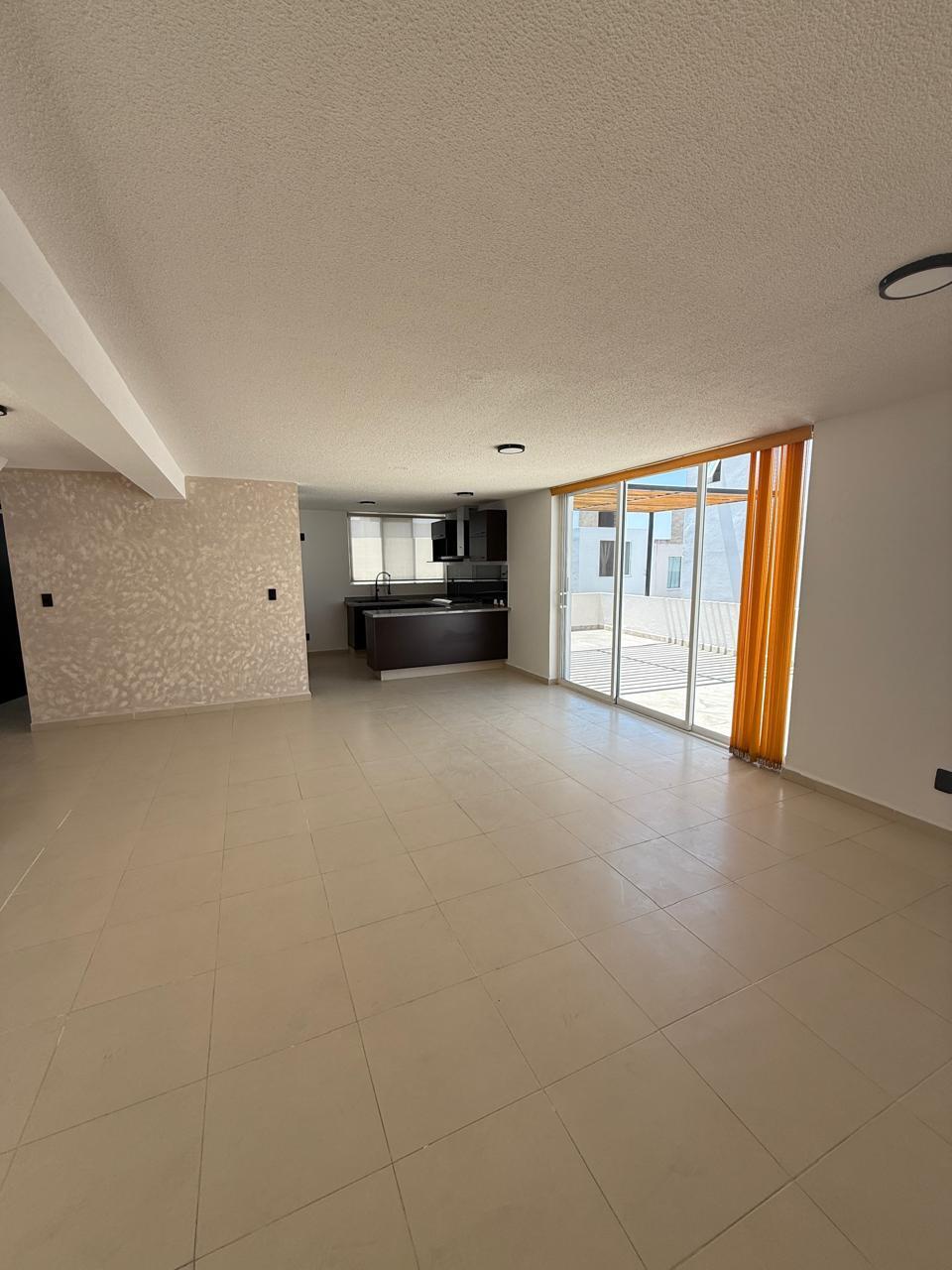 39 de 43: https://assets.easybroker.com/property_images/5460023/945778