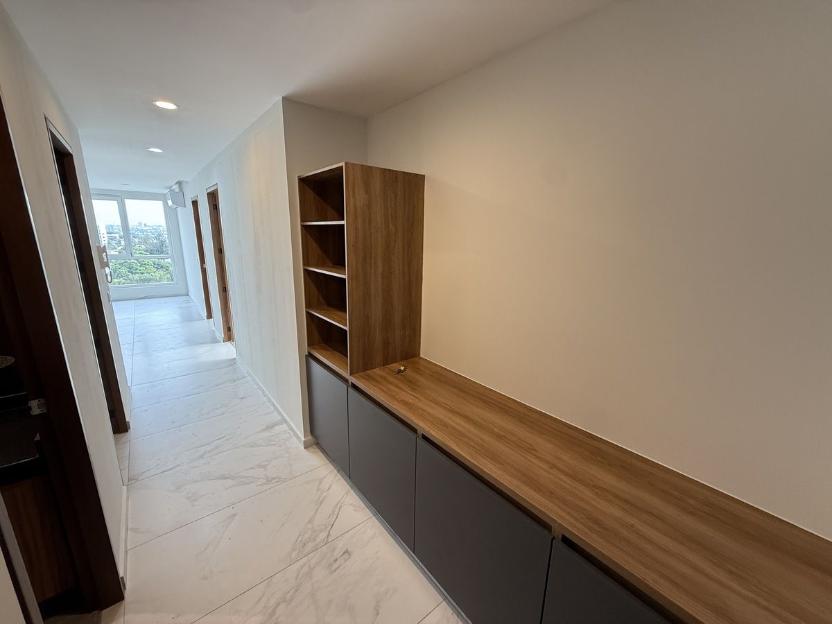 5 de 16: Mueble recibidor