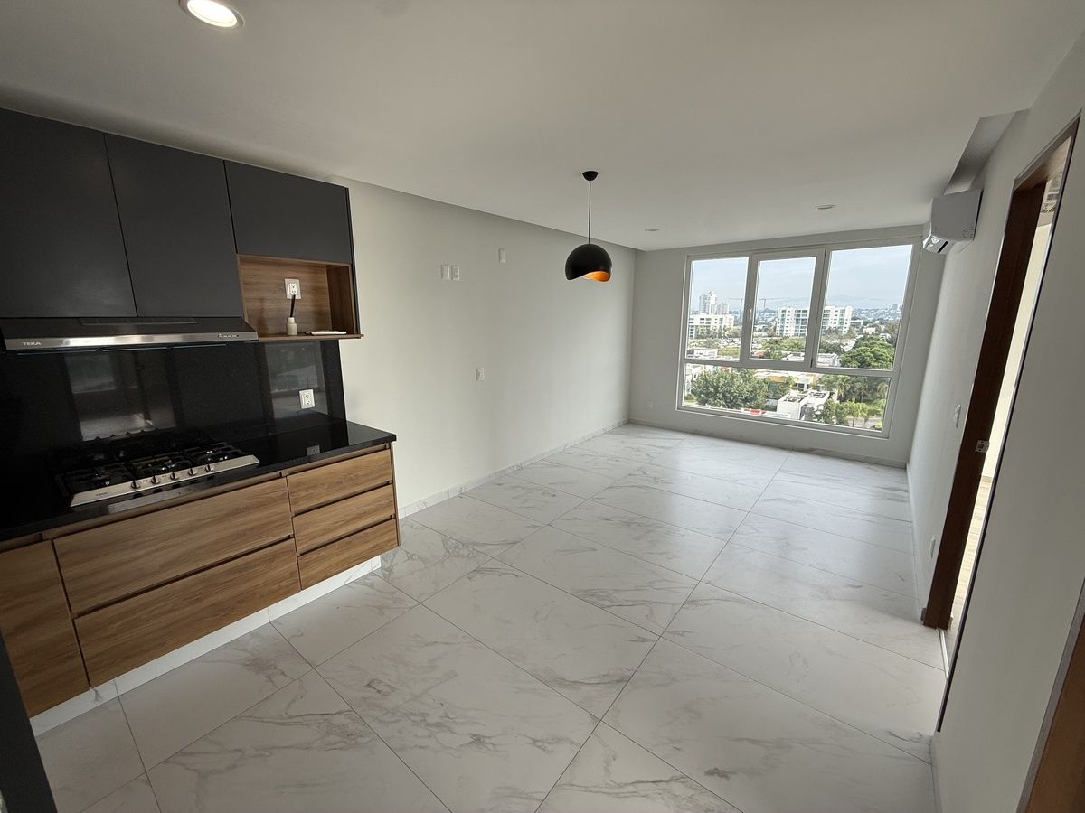 2 de 16: Cocina y comedor