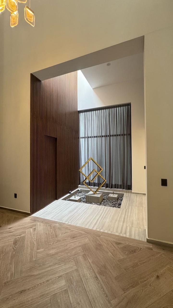 CASA EN VENTA EN BUGAMBILIAS SEGUNDA SECCIÓN - foto 5