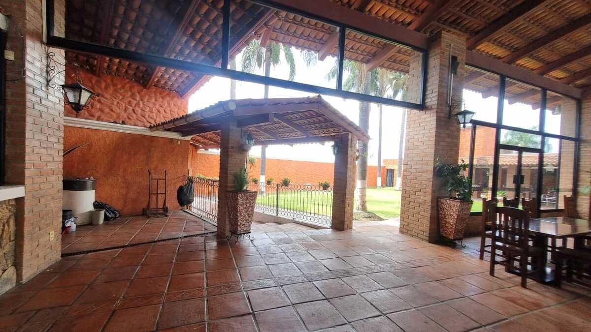 9 de 19