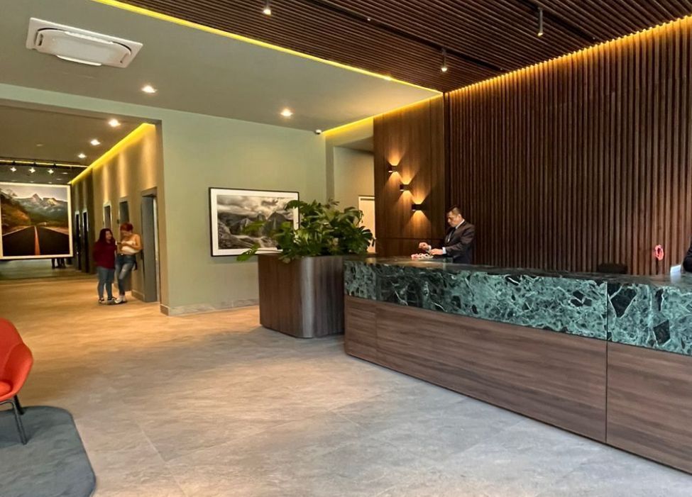 13 de 22: LOBBY