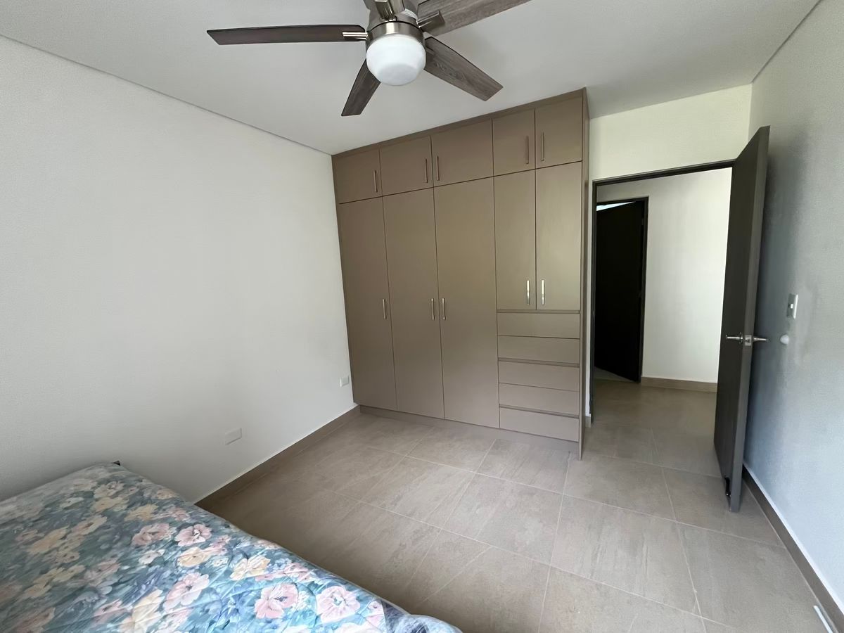 10 de 21: Recámara secundaria