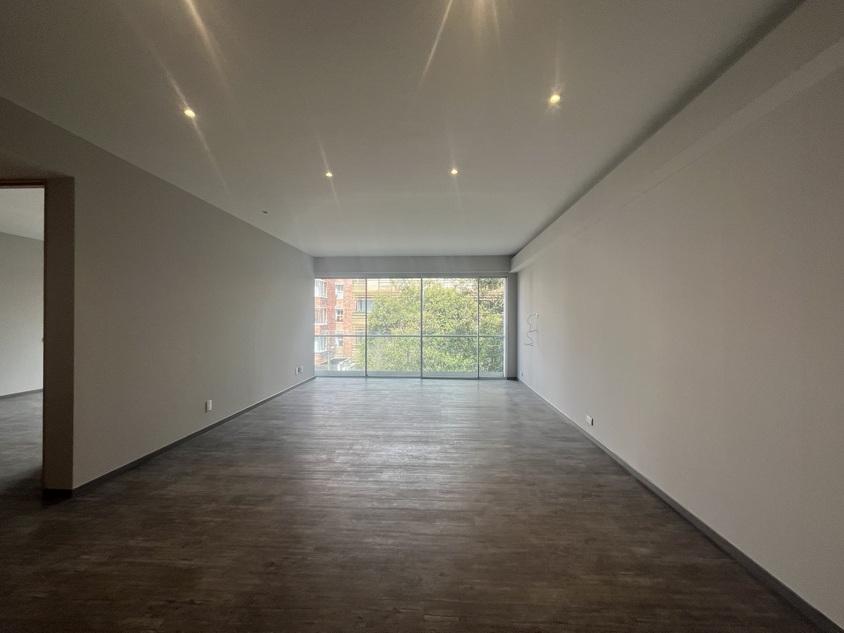 3 de 33: Sala