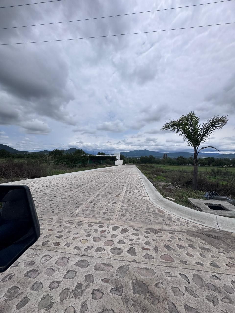 4 de 18: URBANIZACIÓN/ CALLE INTERIOR