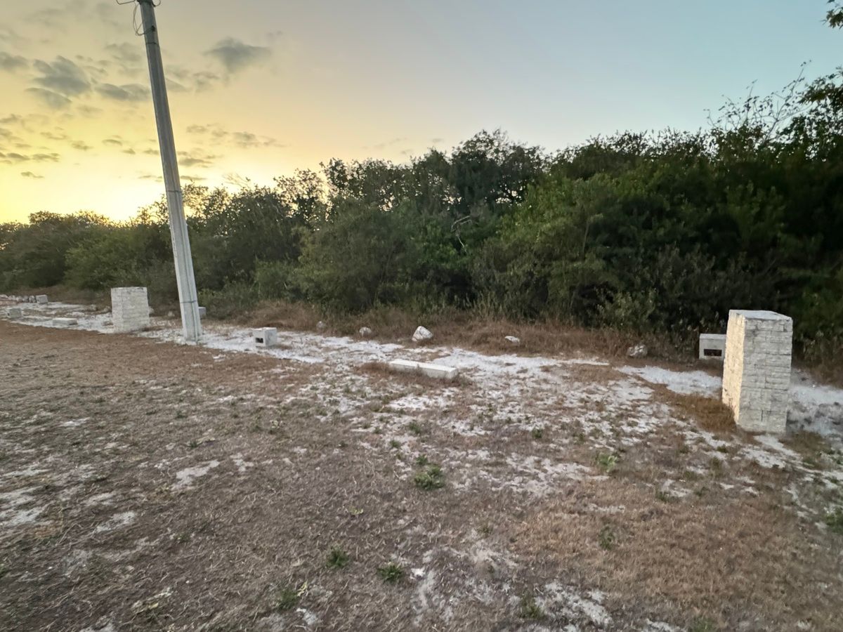 EN VENTA TERRENO UBICADO EN SISAL FRENTE AL MAR - foto 4