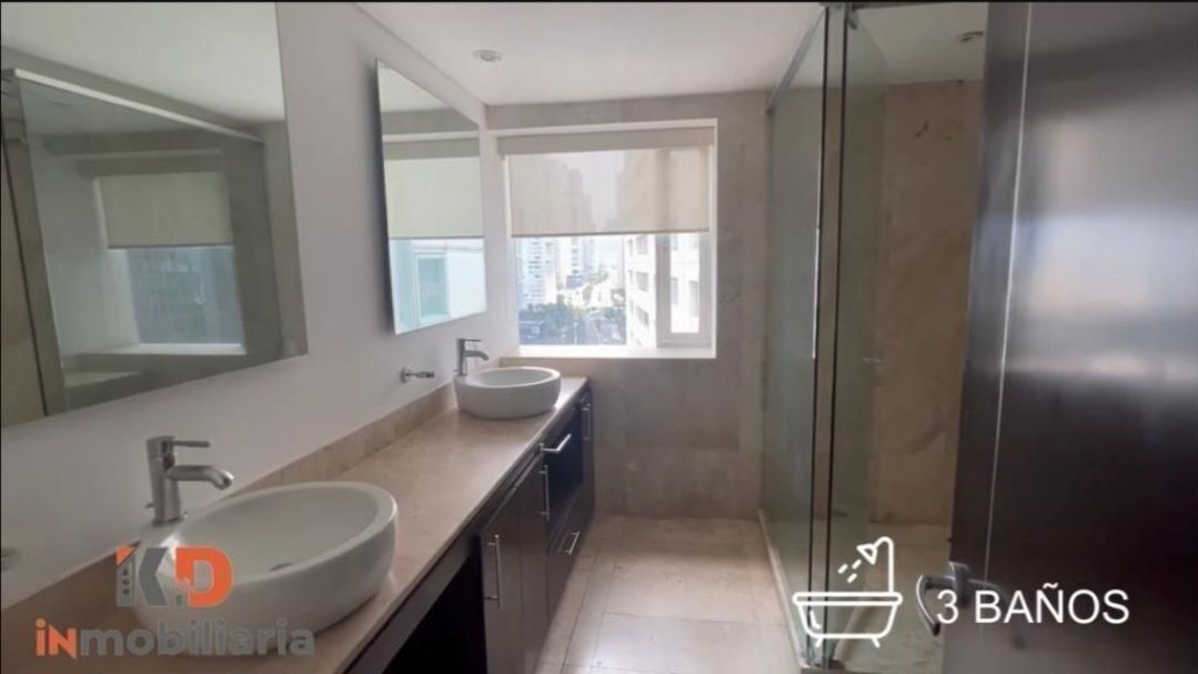 5 de 16: Baño recámara principal