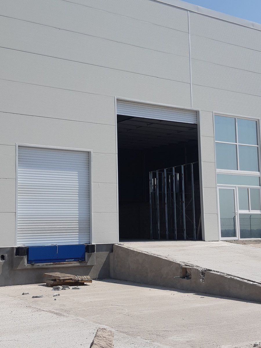 3 de 13: Renta Bodega Industrial ·672m2, Zibata, Querétaro