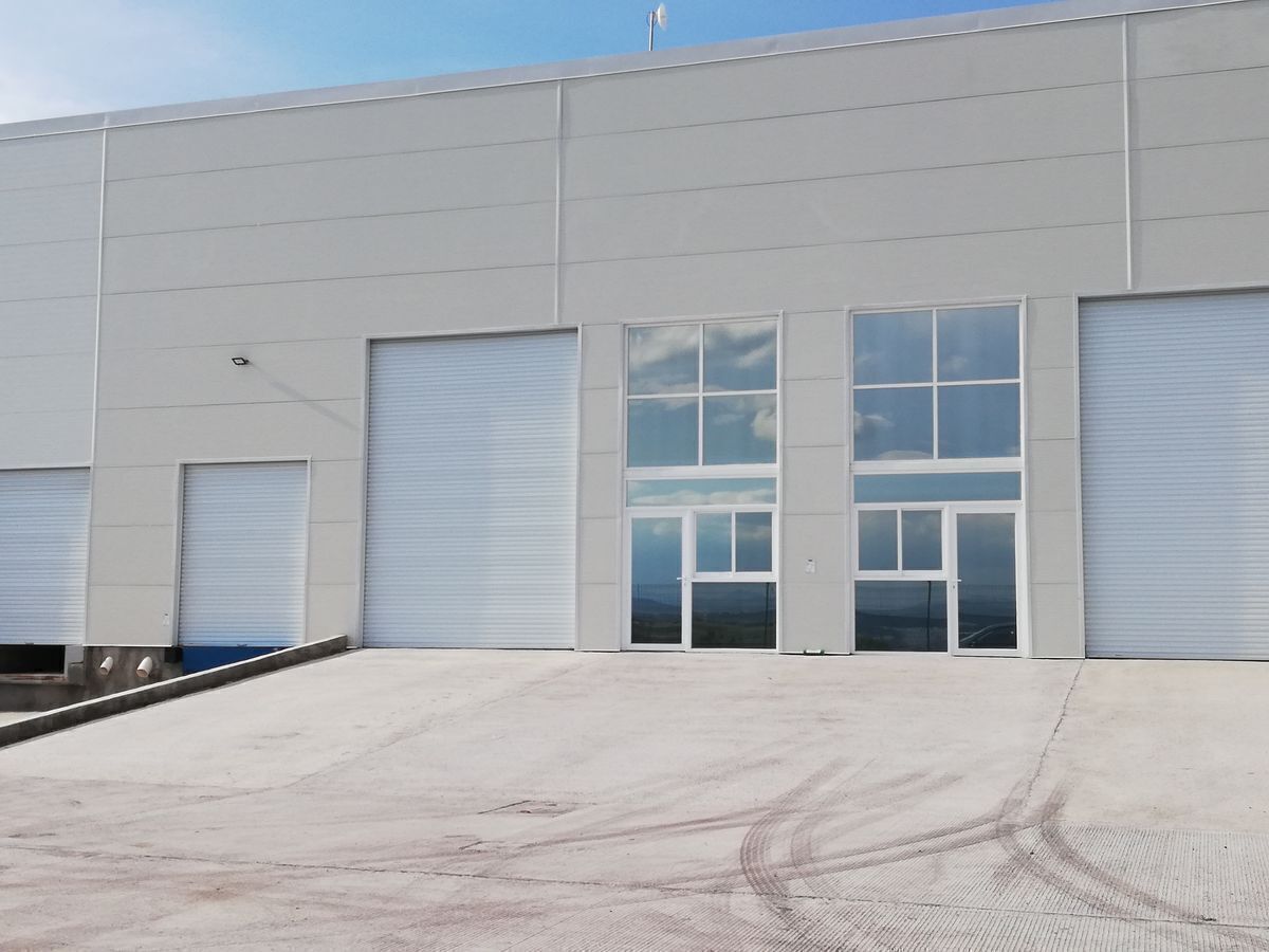 1 de 18: Renta bodega · 336m2 Zibata, El Marques; Querétaro