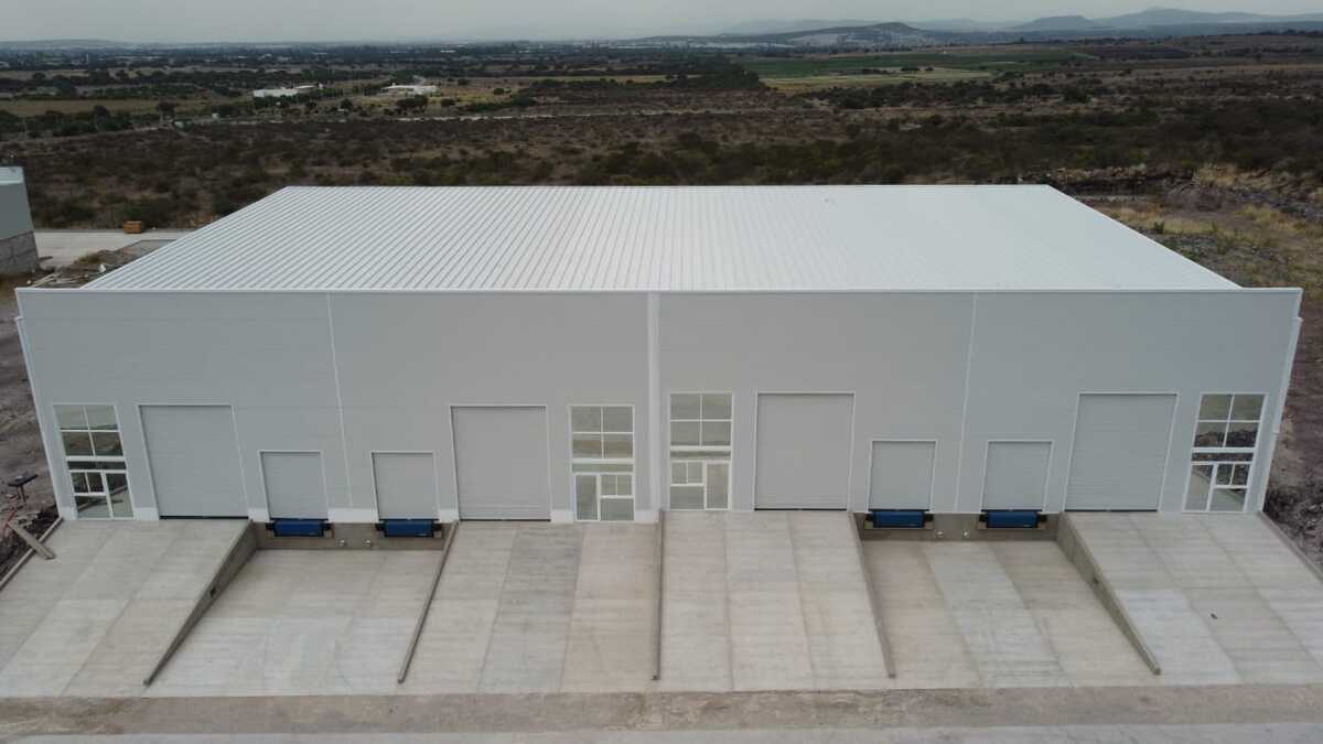 15 de 18: Renta bodega · 336m2 Zibata, El Marques; Querétaro