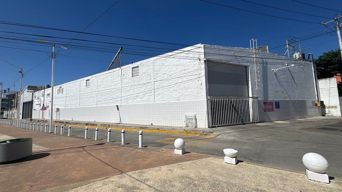 BODEGA EN VENTA EN EL COLLI - foto 1