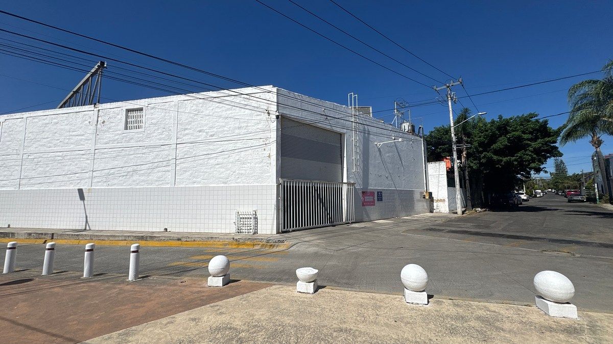 BODEGA EN VENTA EN EL COLLI - foto 2