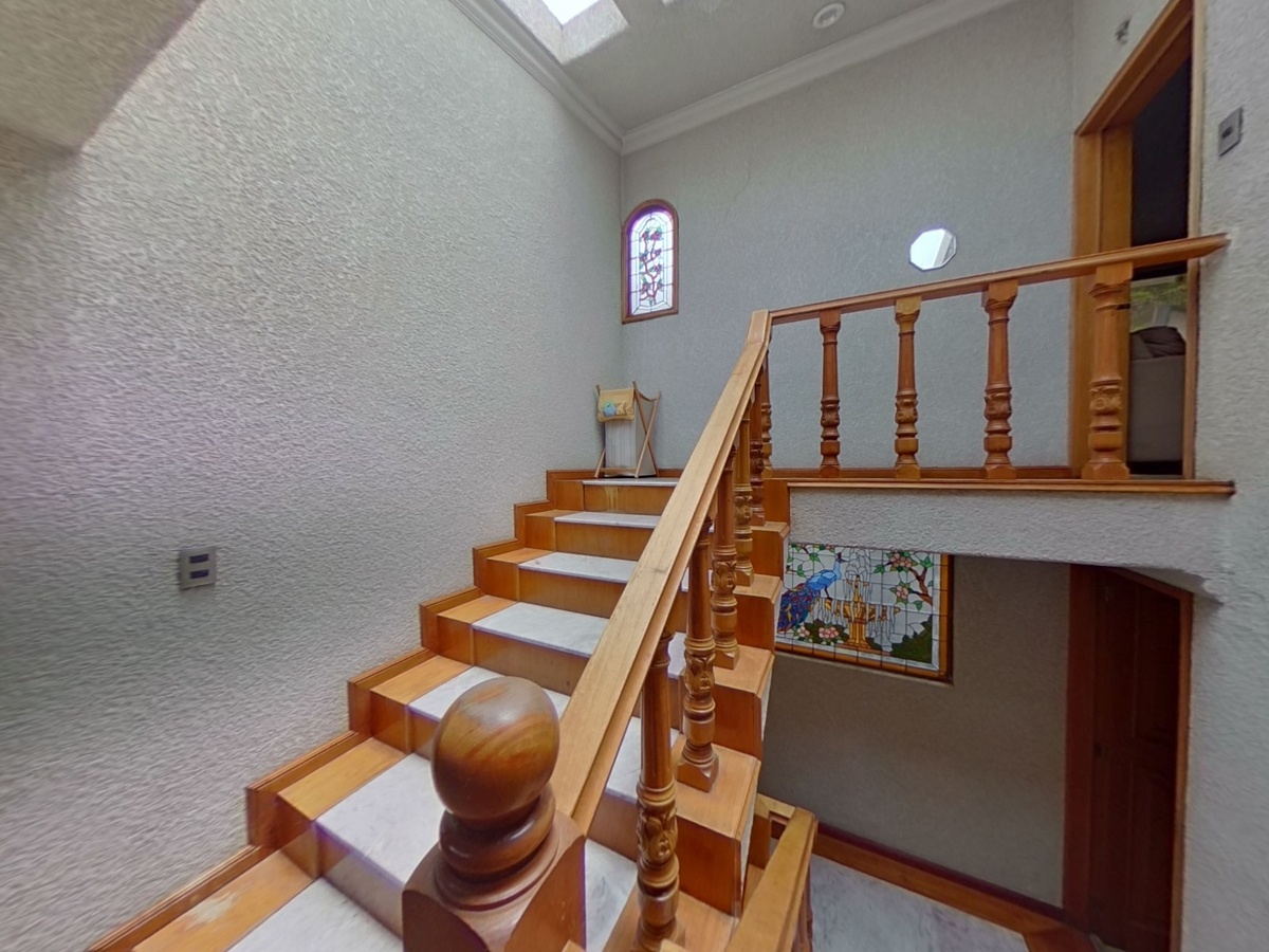 13 de 41: escaleras