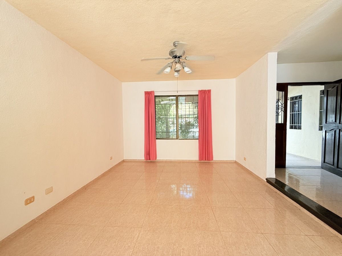 EN VENTA CASA DE 4 RECÁMARAS AL NORTE DE LA CIUDAD DE MÉRIDA | LA FLORIDA | - foto 3