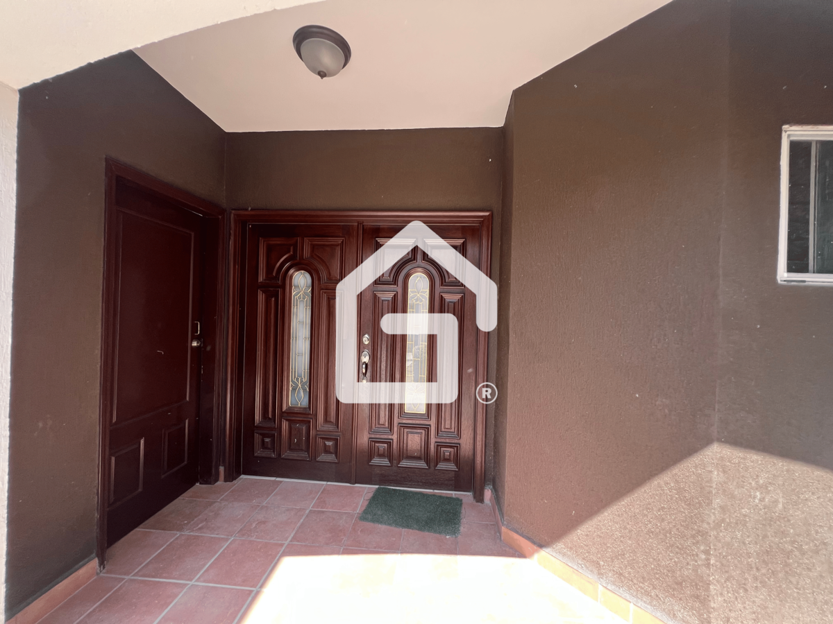 3 of 39: Entrada