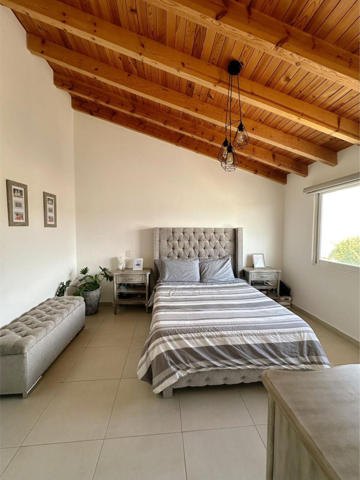 Casa en VENTA para Inversión en Pedregal de Schoenstatt con Roof Garden