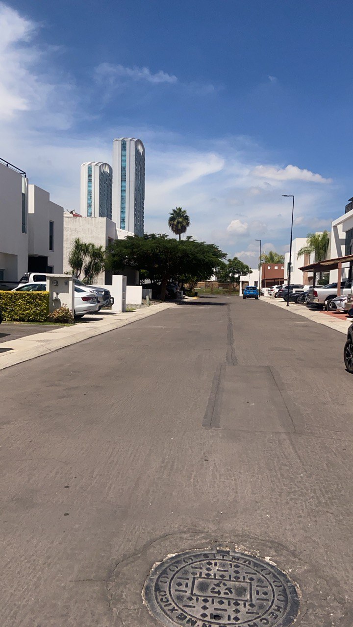 2 de 4