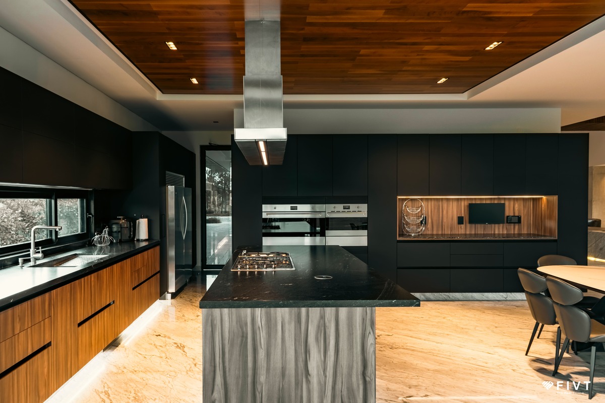 4 of 17: Cocina equipada
