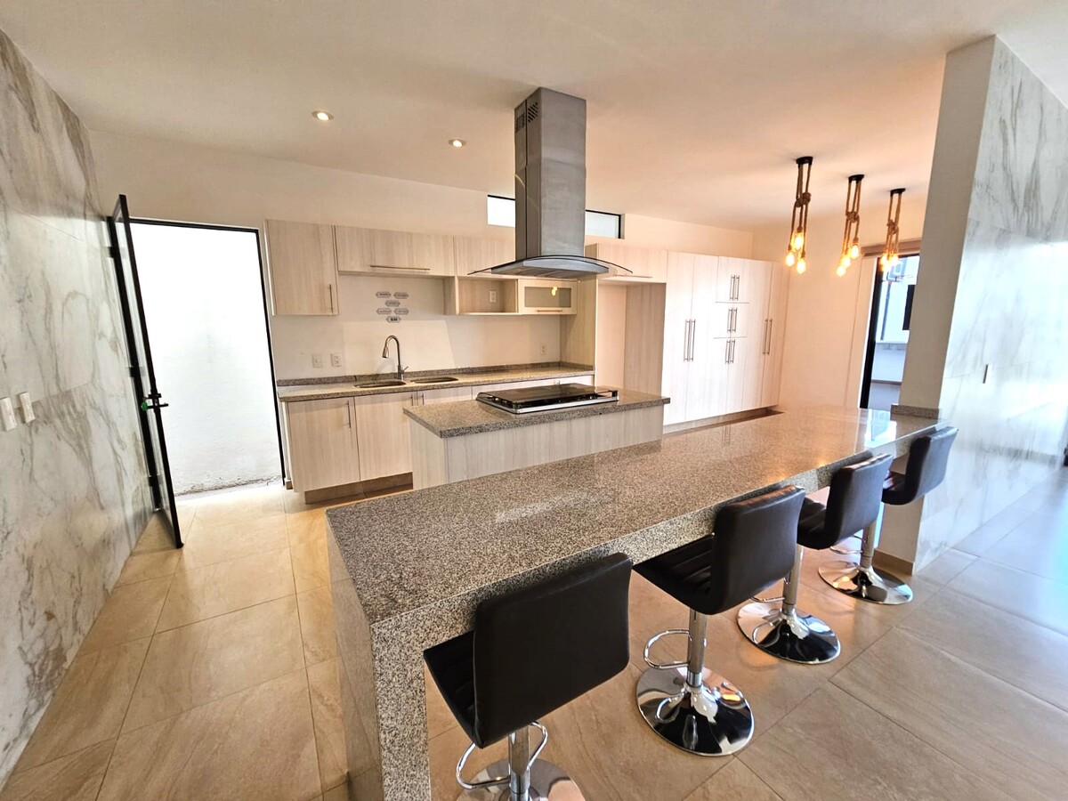 5 of 46: Cocina