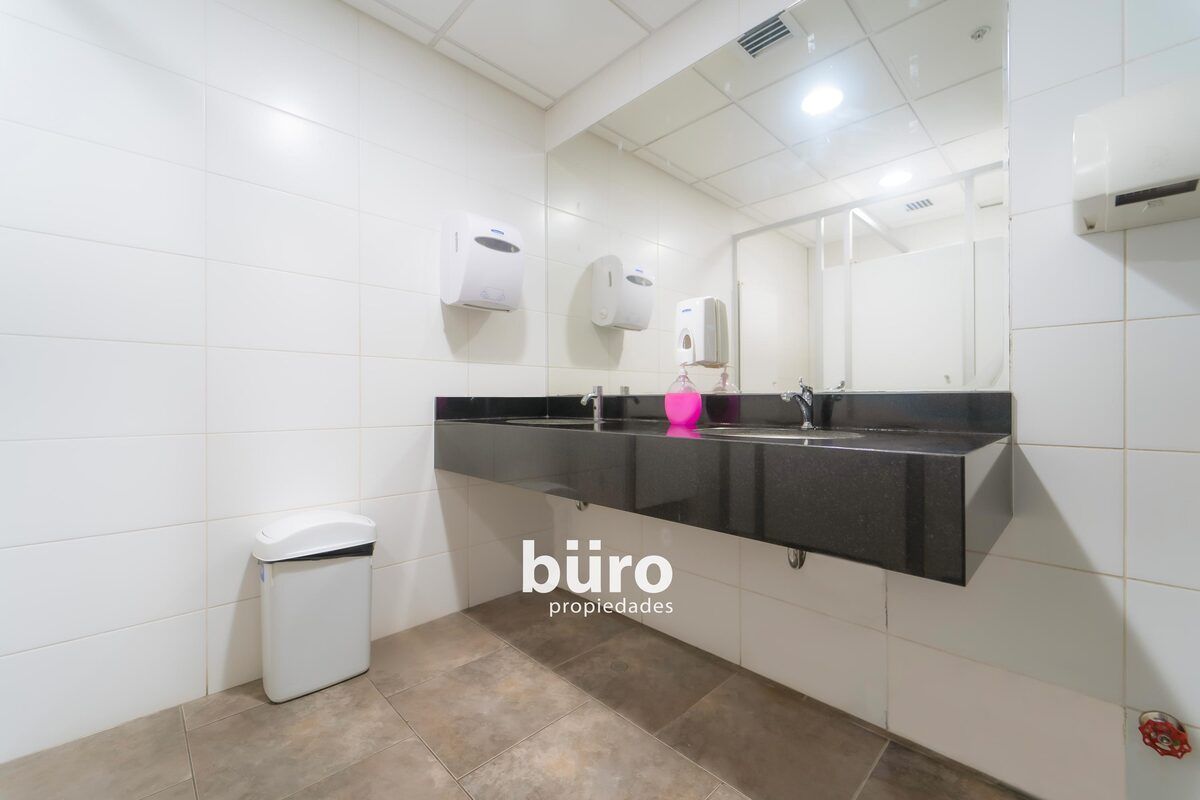 10 de 21: Baños múltiples