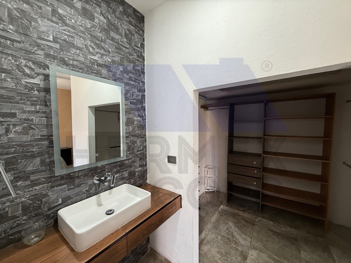 26 de 28: Baño Recámara Principal