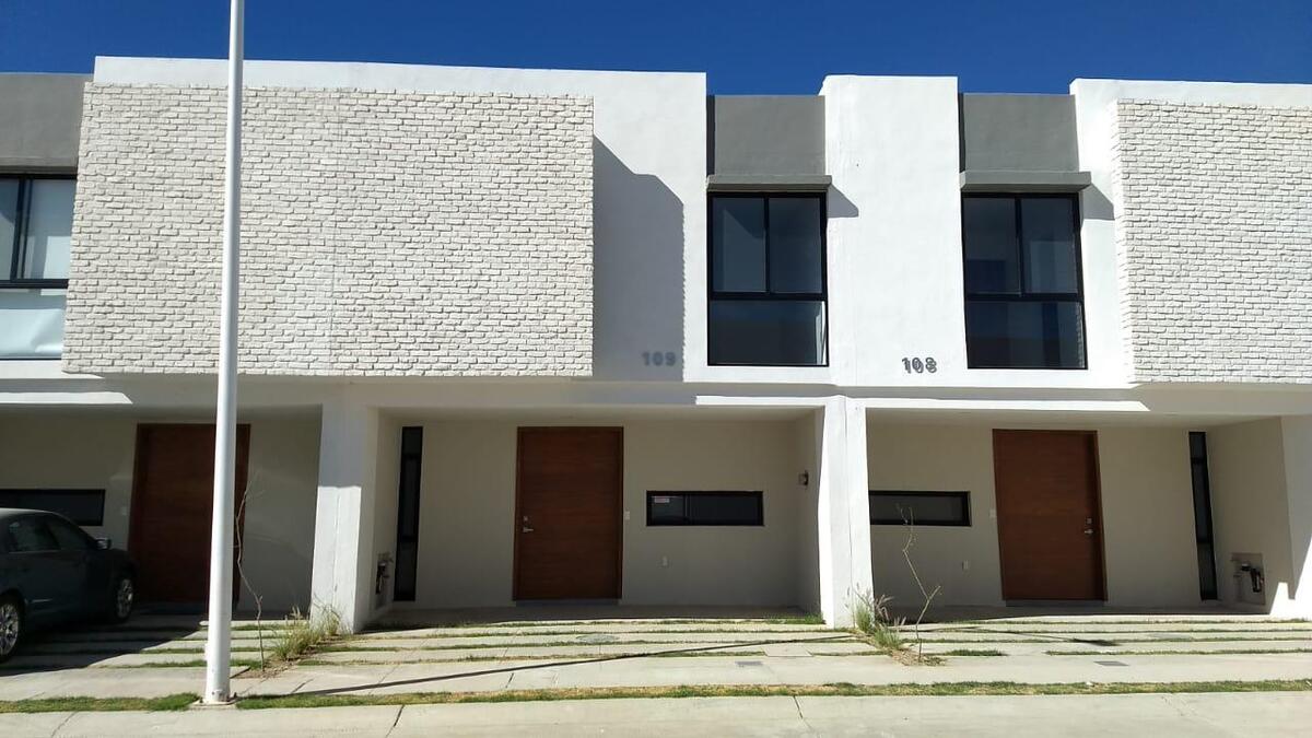 1 de 37: fachada