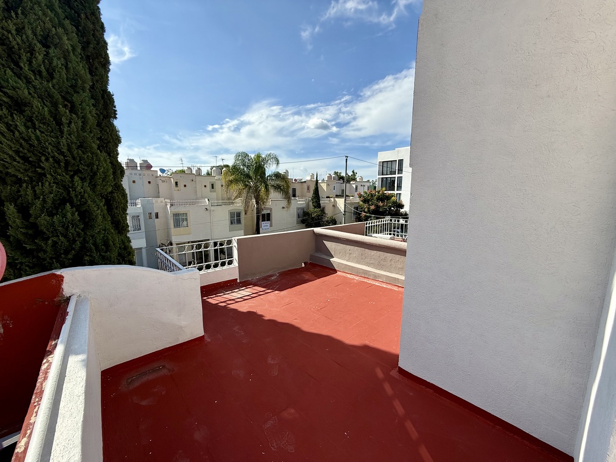 23 de 27: Azotea / Terraza