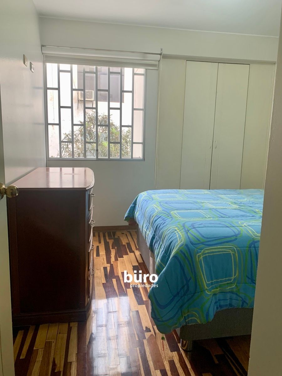 7 de 18: Dormitorio Principal