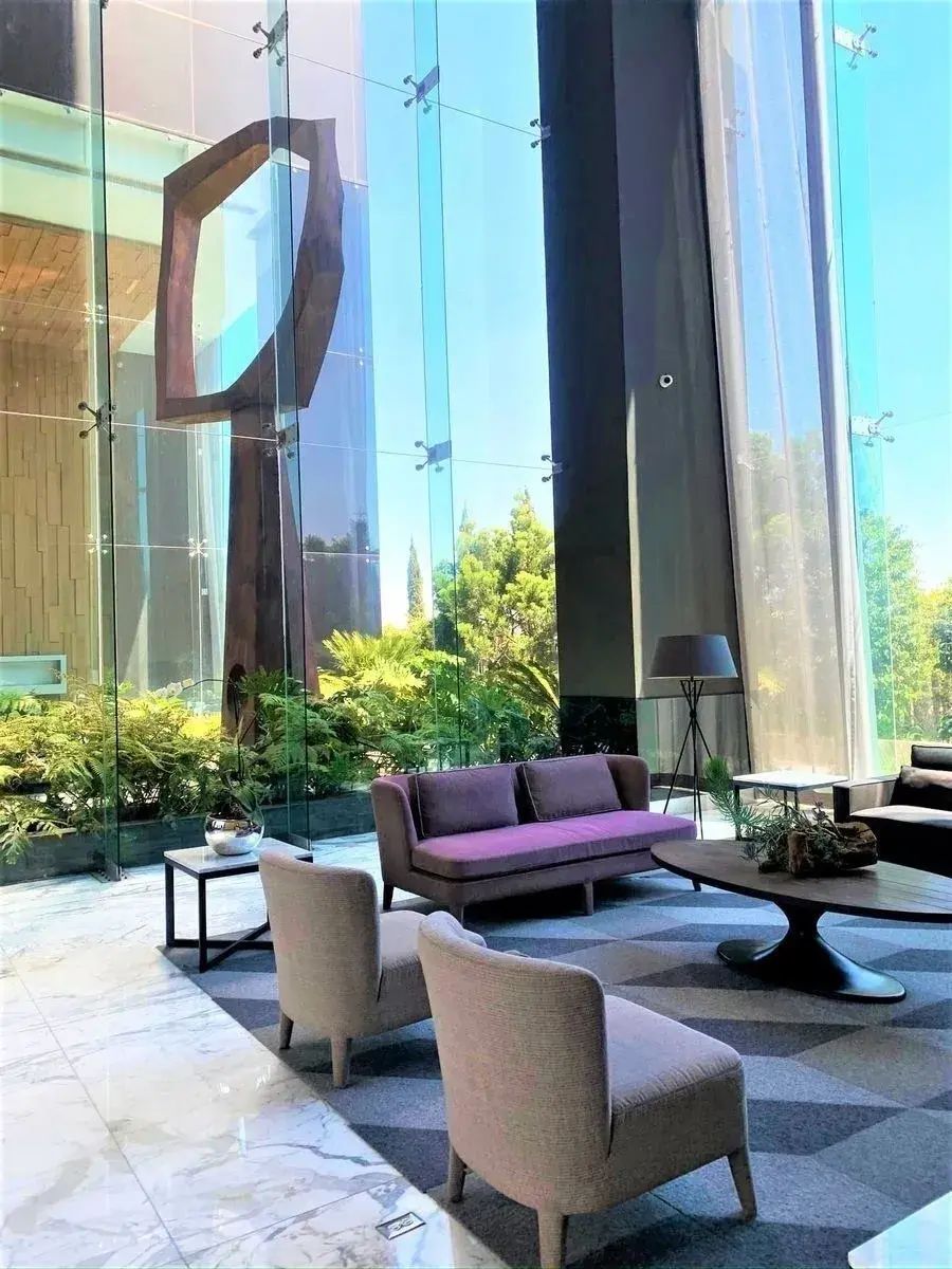2 de 15: Lobby