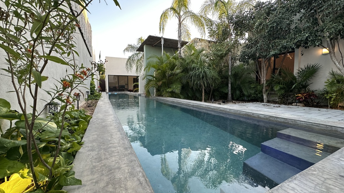 32 of 32: CASA 34