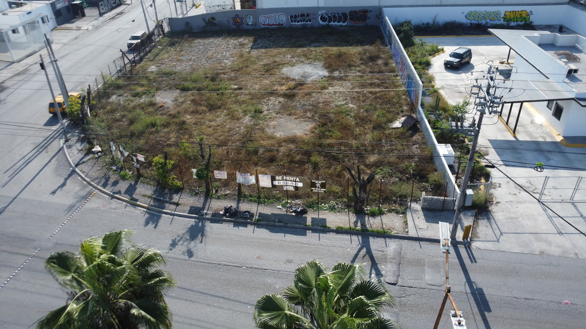 2 de 7: terreno comercial