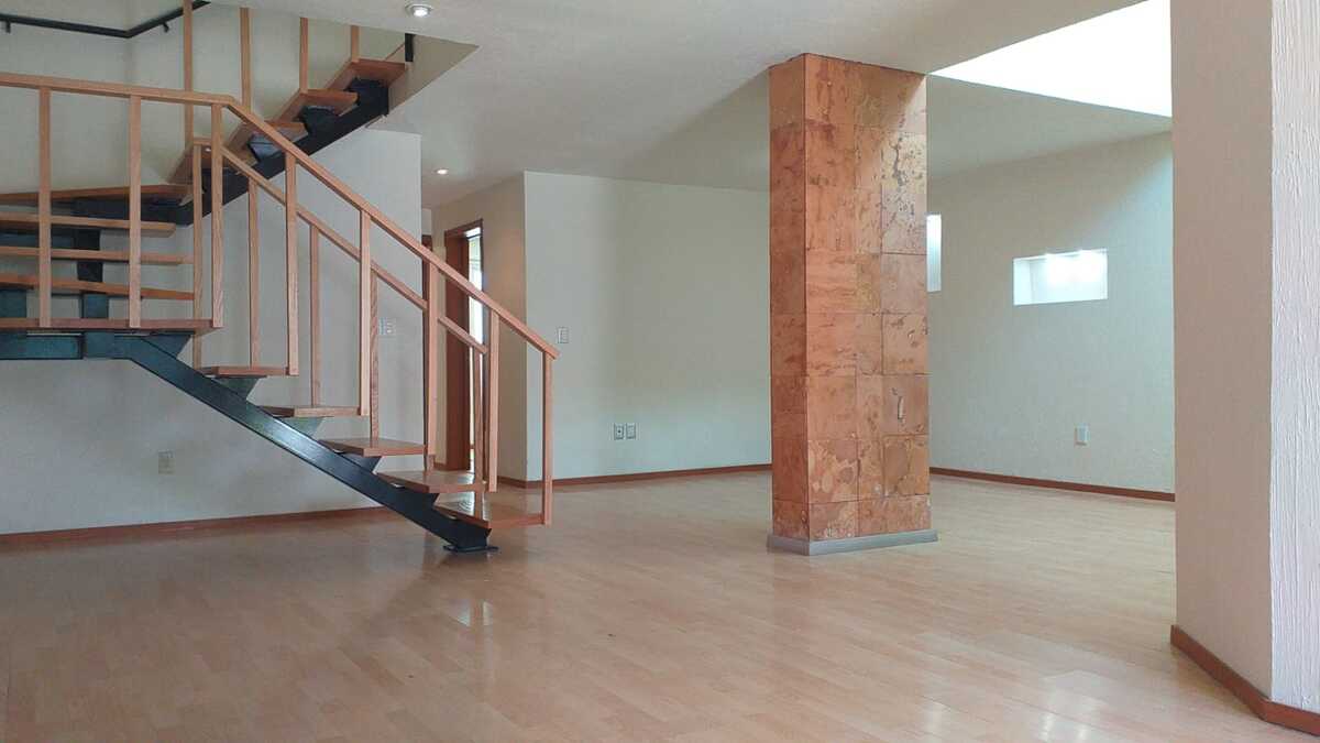3 de 17: vista de la sala al comedor