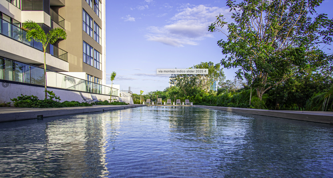3 de 27: PISCINA