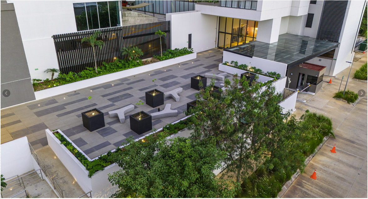 5 de 27: TERRAZA