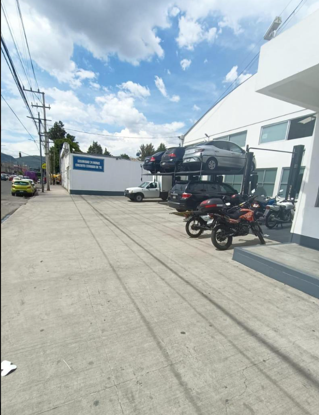 3 de 8