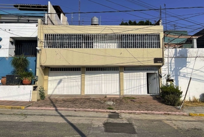 1 de 29: Fachada
