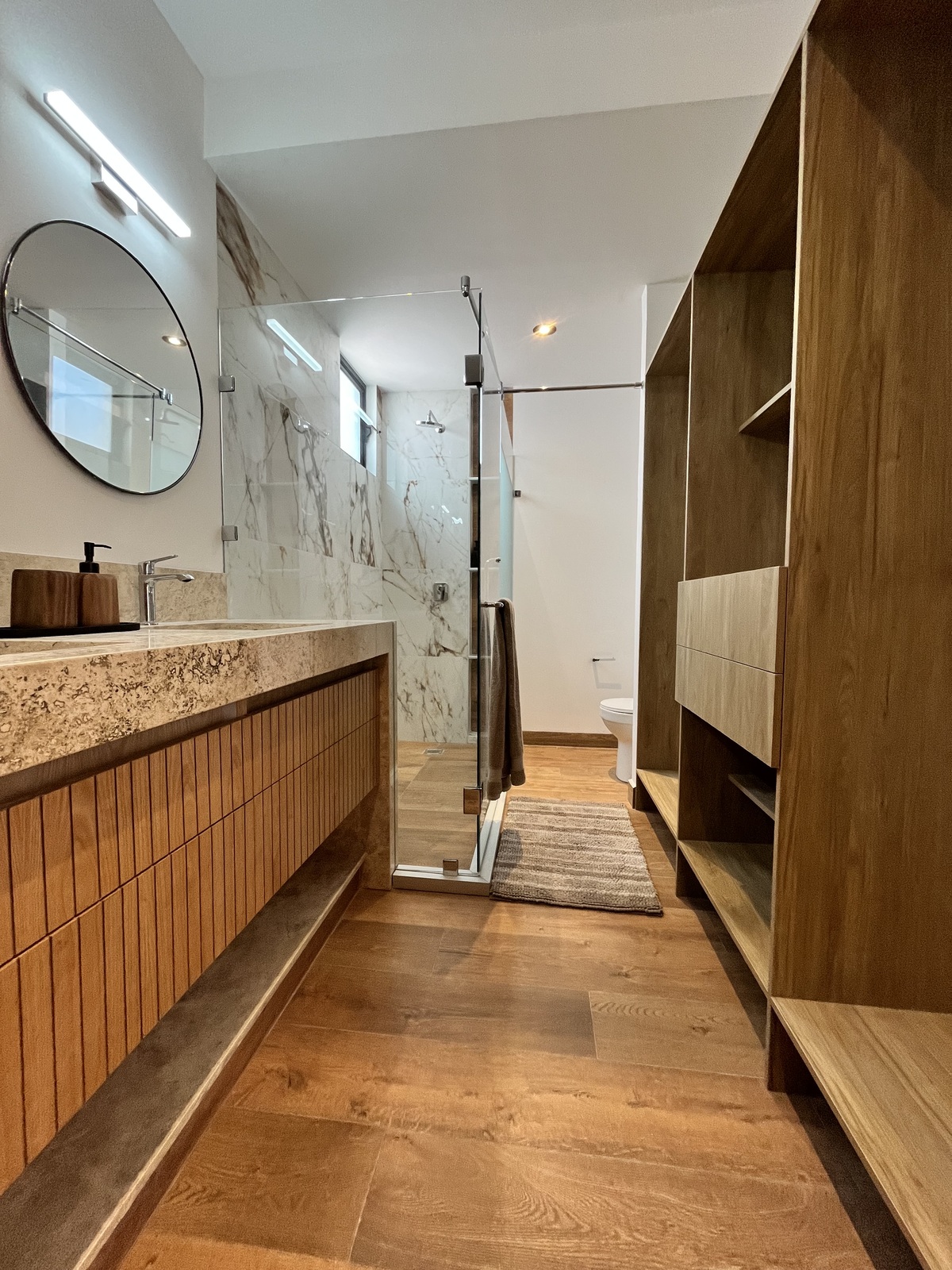 18 de 27: baño principal