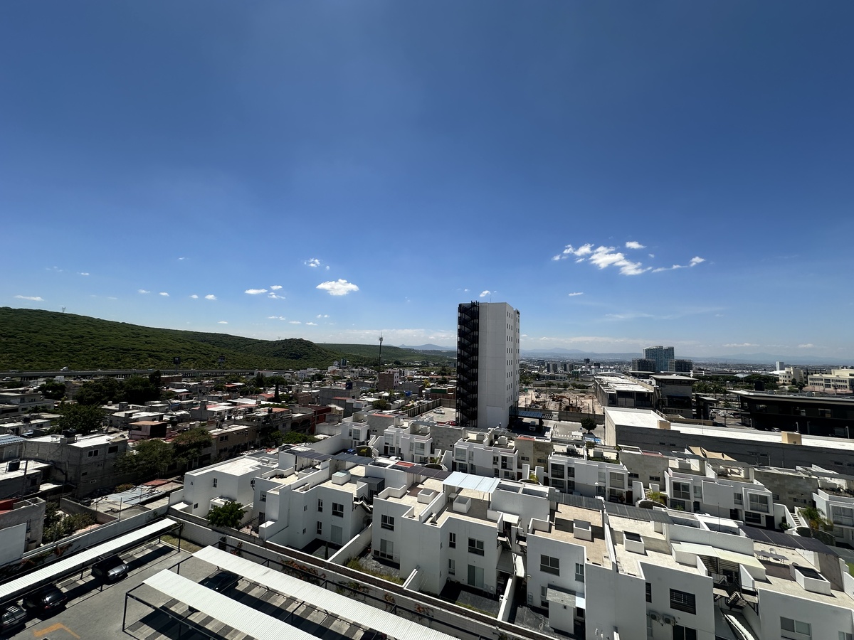 8 de 21