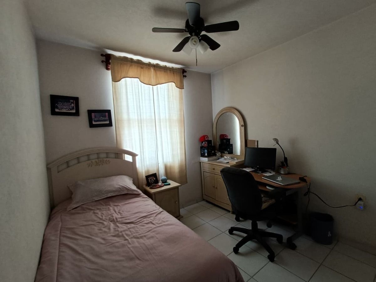 12 de 17: RECAMARA 1