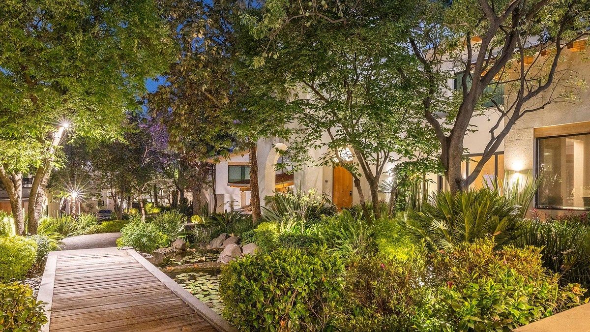 24 de 27