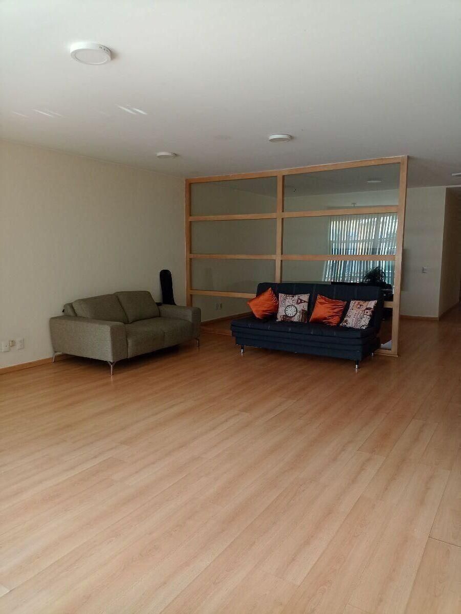 https://assets.easybroker.com/property_images/5469671/94784119/EB-TZ9671.jpeg?version=1755901943