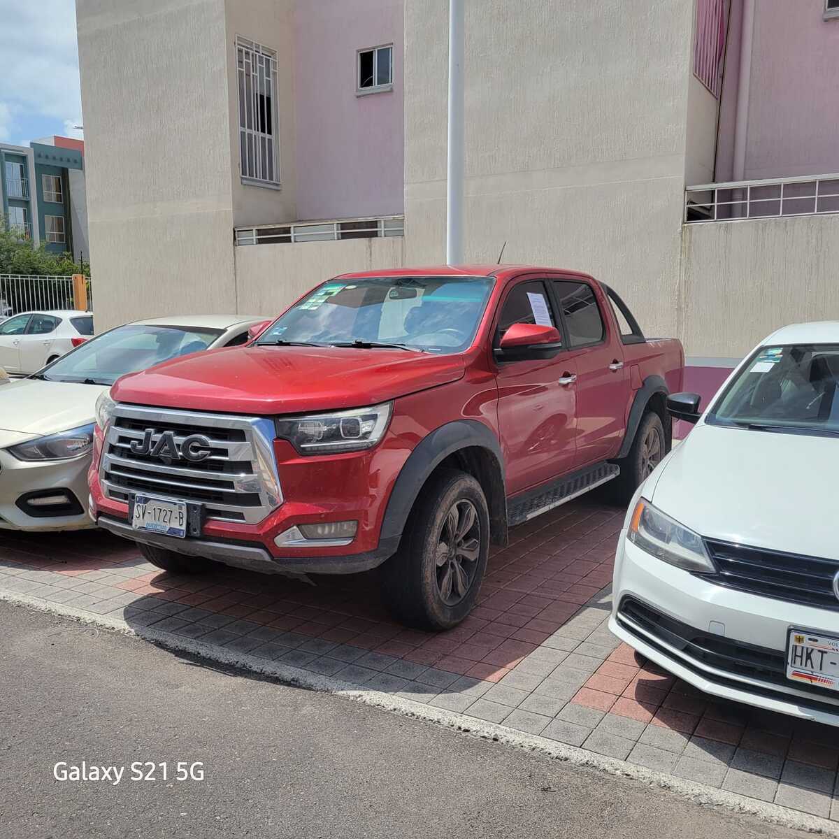 9 de 9: CAJON DE ESTACIONAMIENTO  AMPLIO