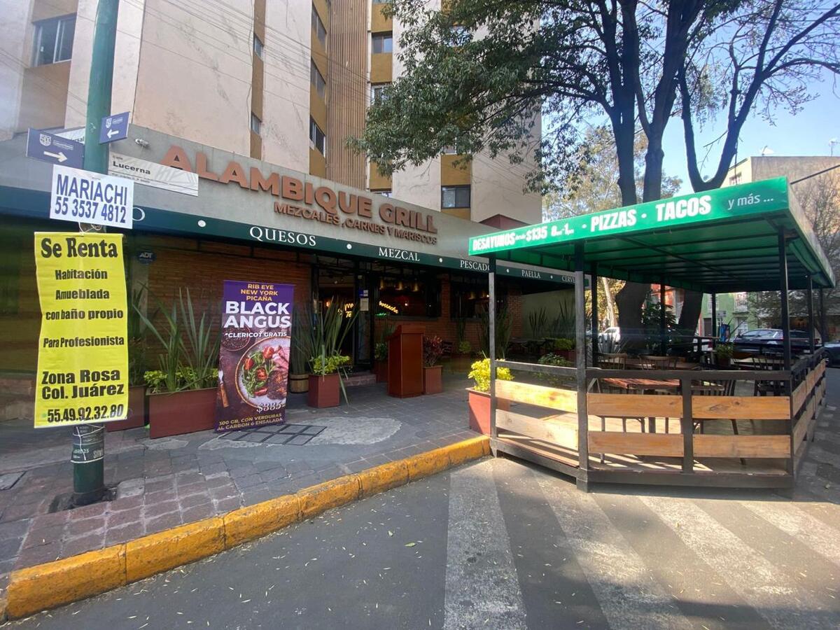 4 de 17