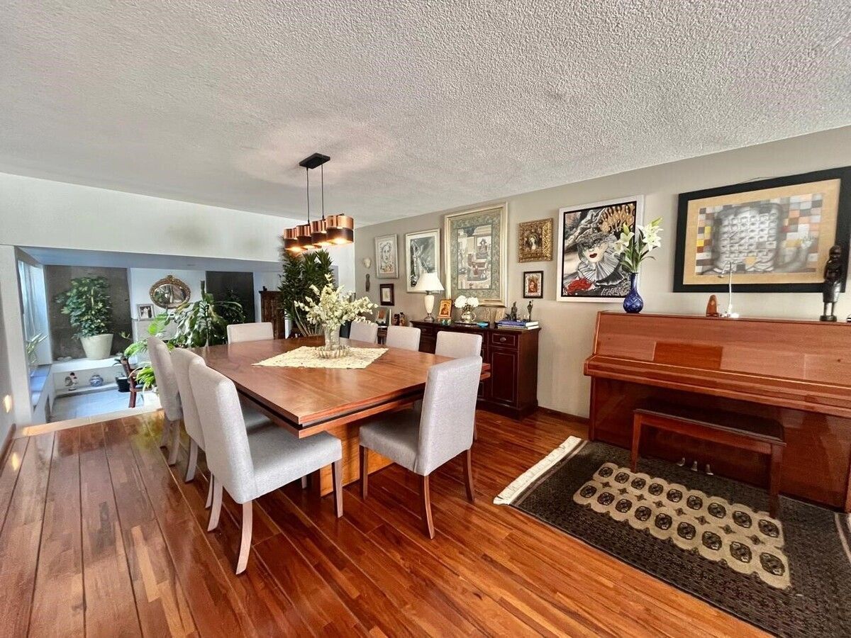 4 of 35: Casa en Venta en Las Águilas Rayo Vende ®